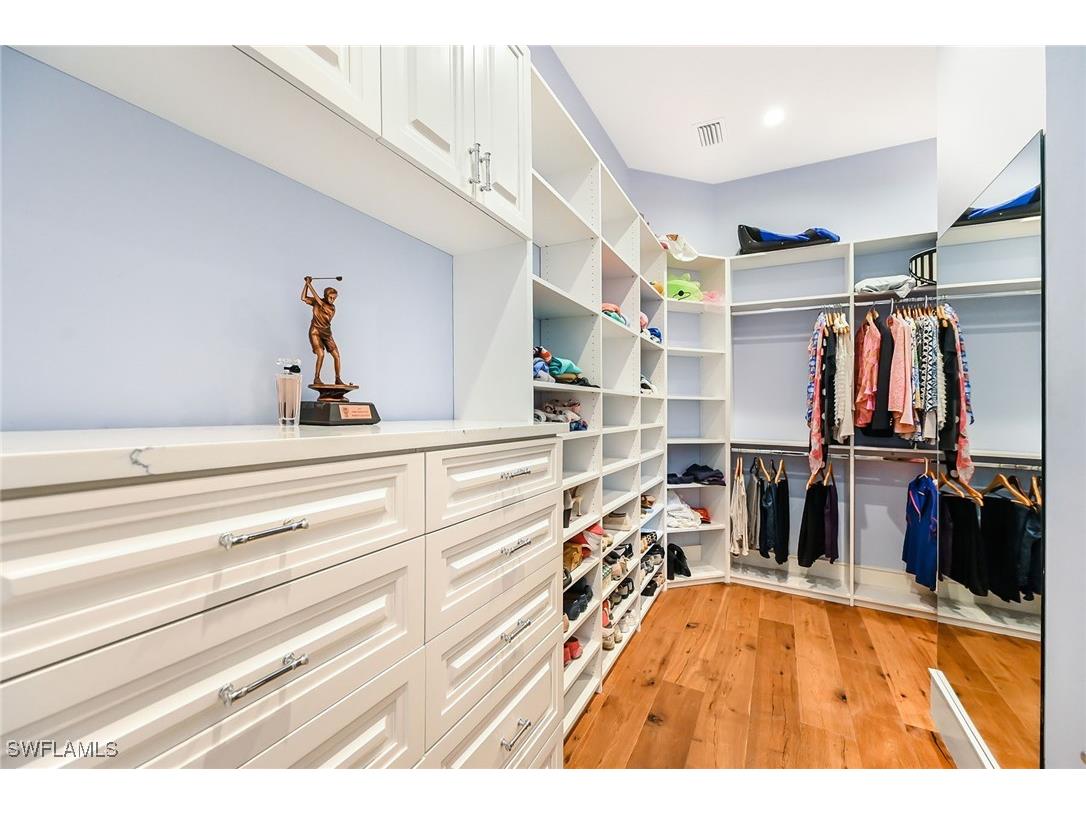 481 21st Avenue S Naples FL 34102 226001726 image17