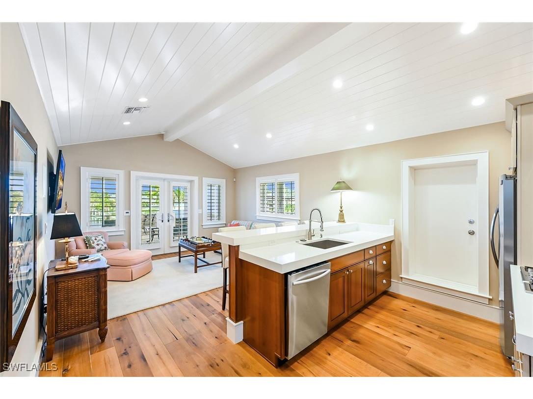 481 21st Avenue S Naples FL 34102 226001726 image22