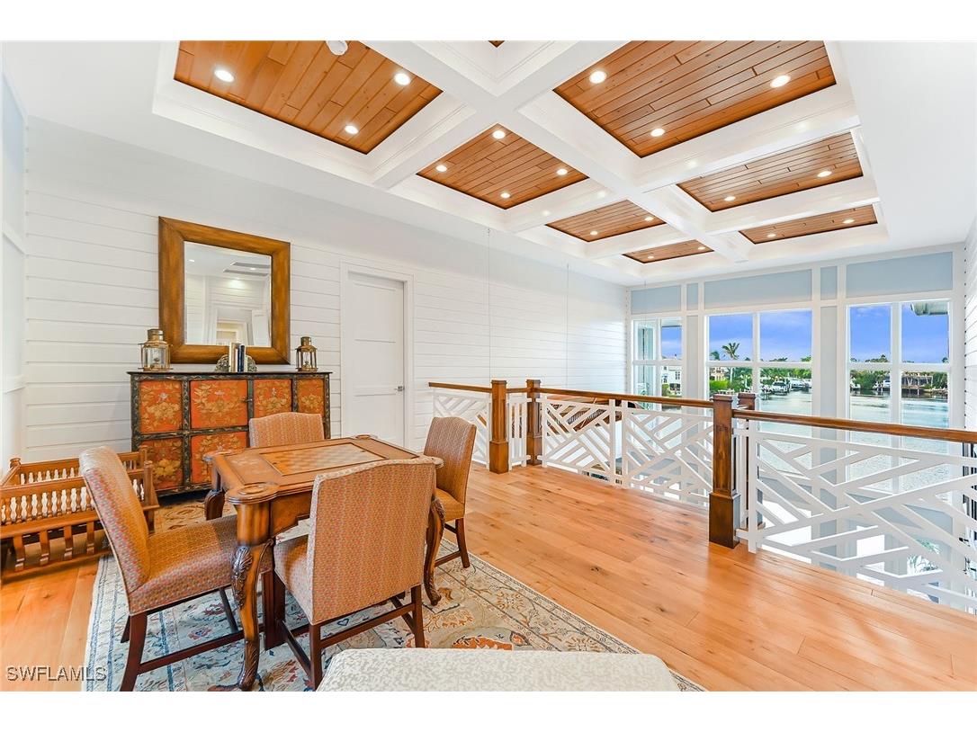 481 21st Avenue S Naples FL 34102 226001726 image32