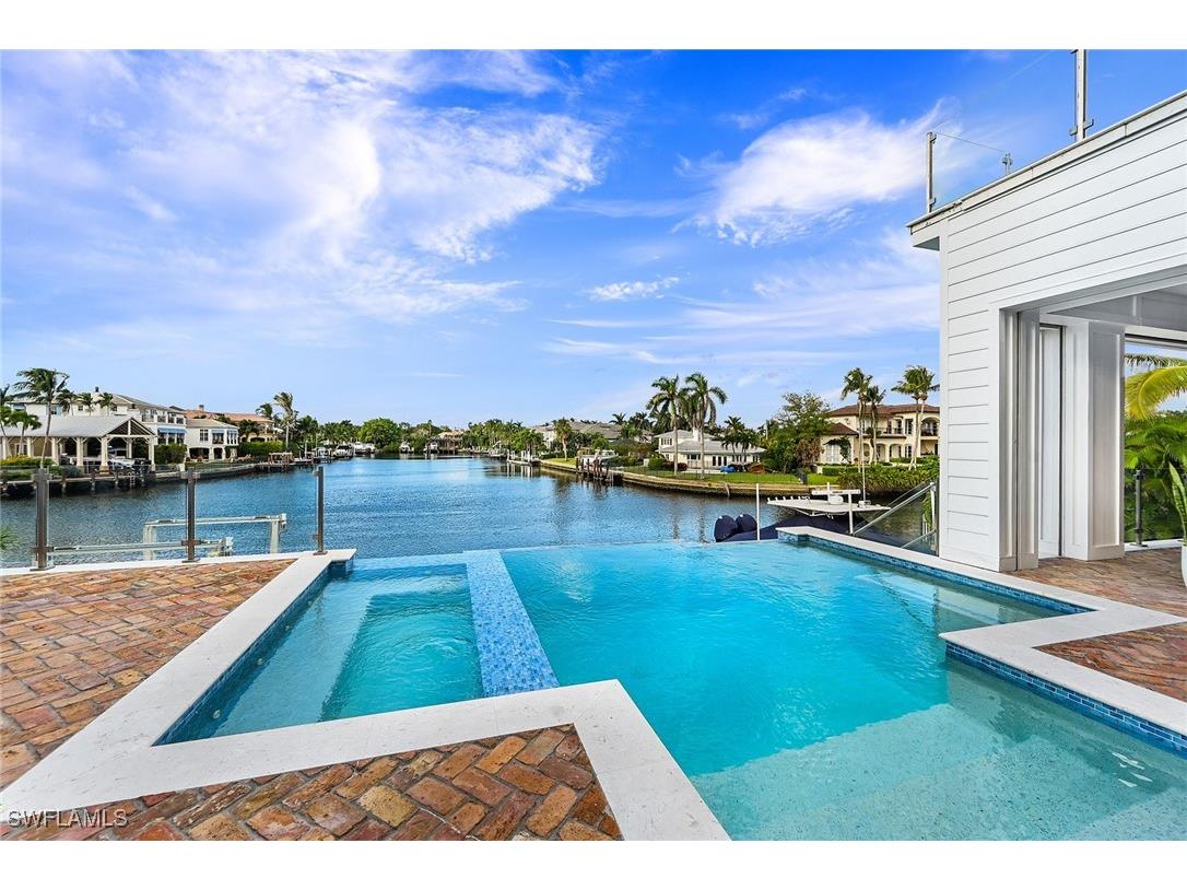 481 21st Avenue S Naples FL 34102 226001726 image48