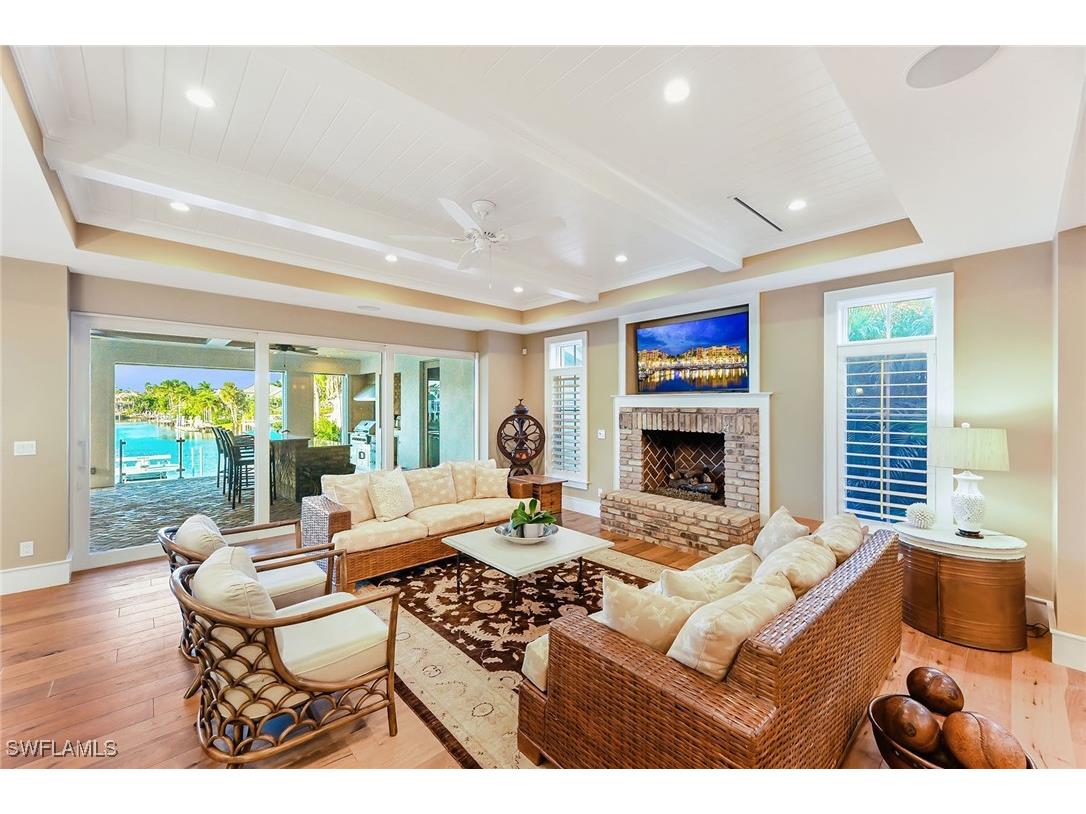 481 21st Avenue S Naples FL 34102 226001726 image6