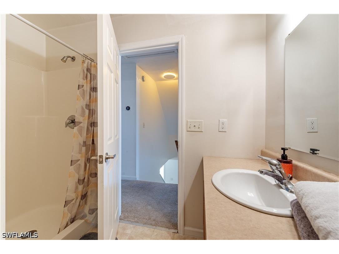 481 Leawood Circle Naples FL 34104 226026516 image4