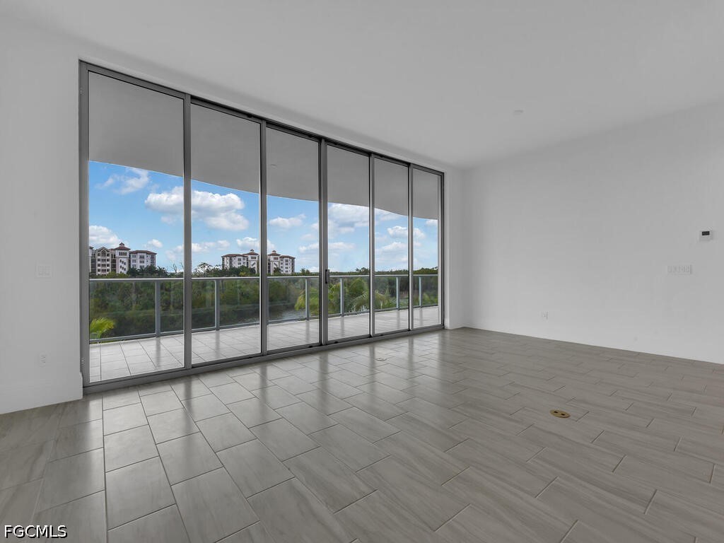 4810 Pelican Colony Boulevard #304 Bonita Springs FL 34134 2026015969 image9