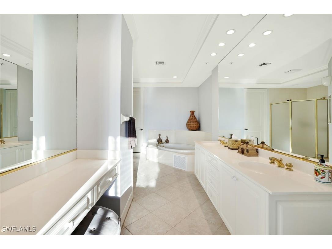 4811 Island Pond Court #302 Bonita Springs FL 34134 225083464 image9