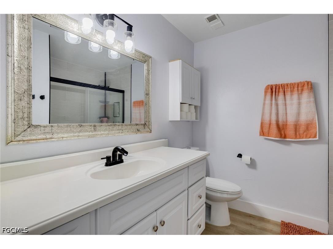 4811 Sunfish Court Fort Myers FL 33919 2026018258 image14