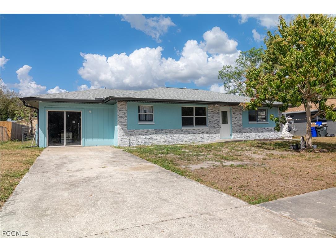 4811 Zana Drive Fort Myers FL 33905 2026011898 image1