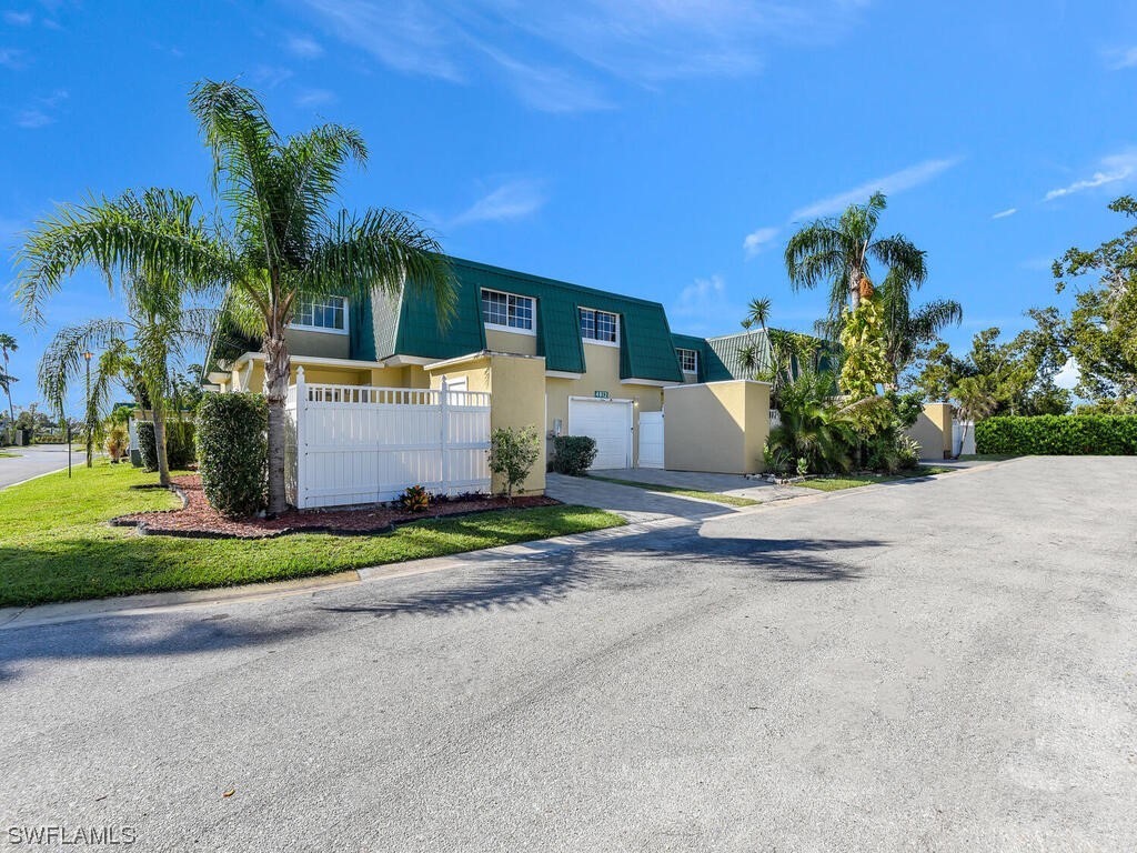 4812 Sunfish Court Fort Myers FL 33919 223081259 image1