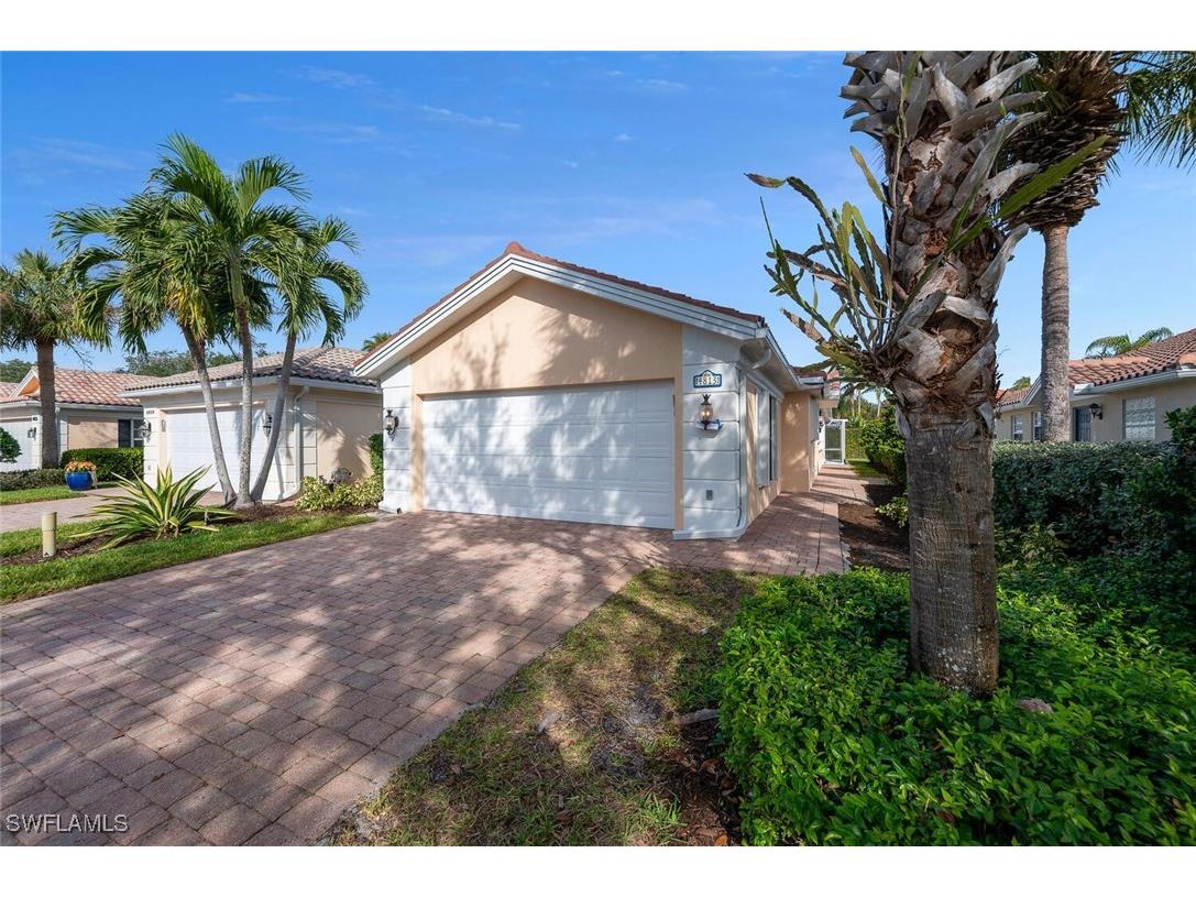 4813 Lasqueti Way Naples FL 34119 224099168 image1