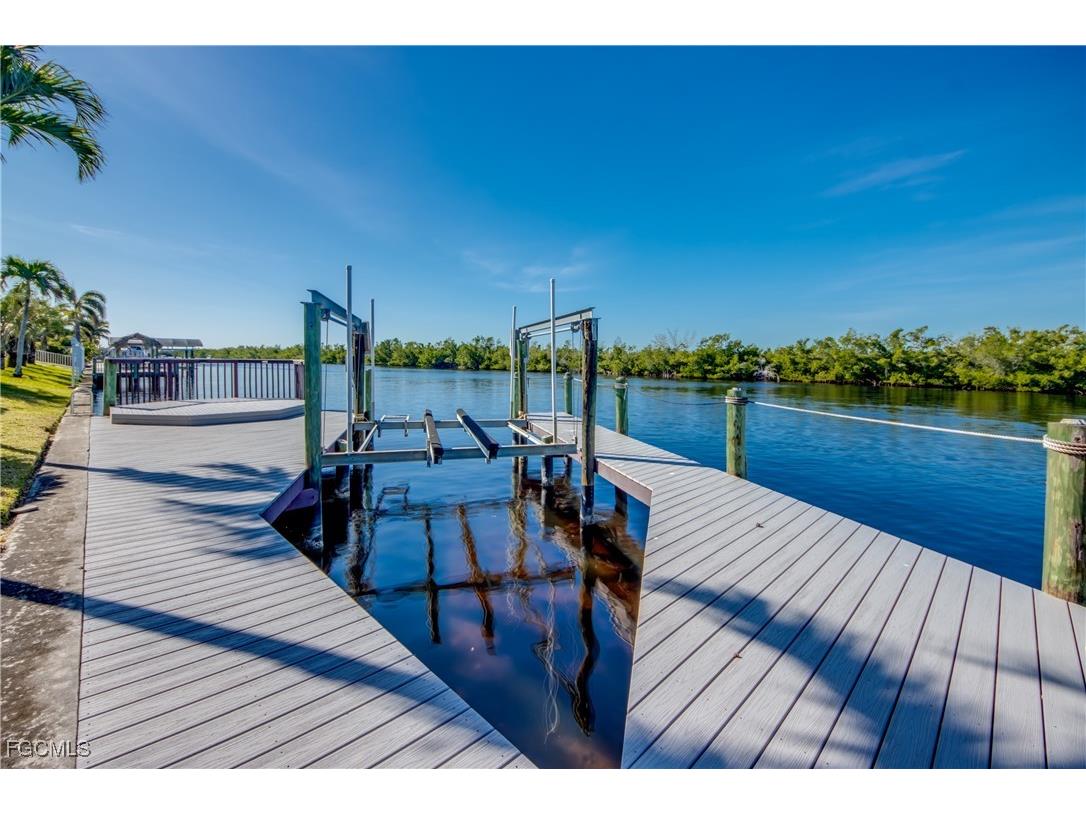 4814 SW 29th Avenue Cape Coral FL 33914 2025017020 image44