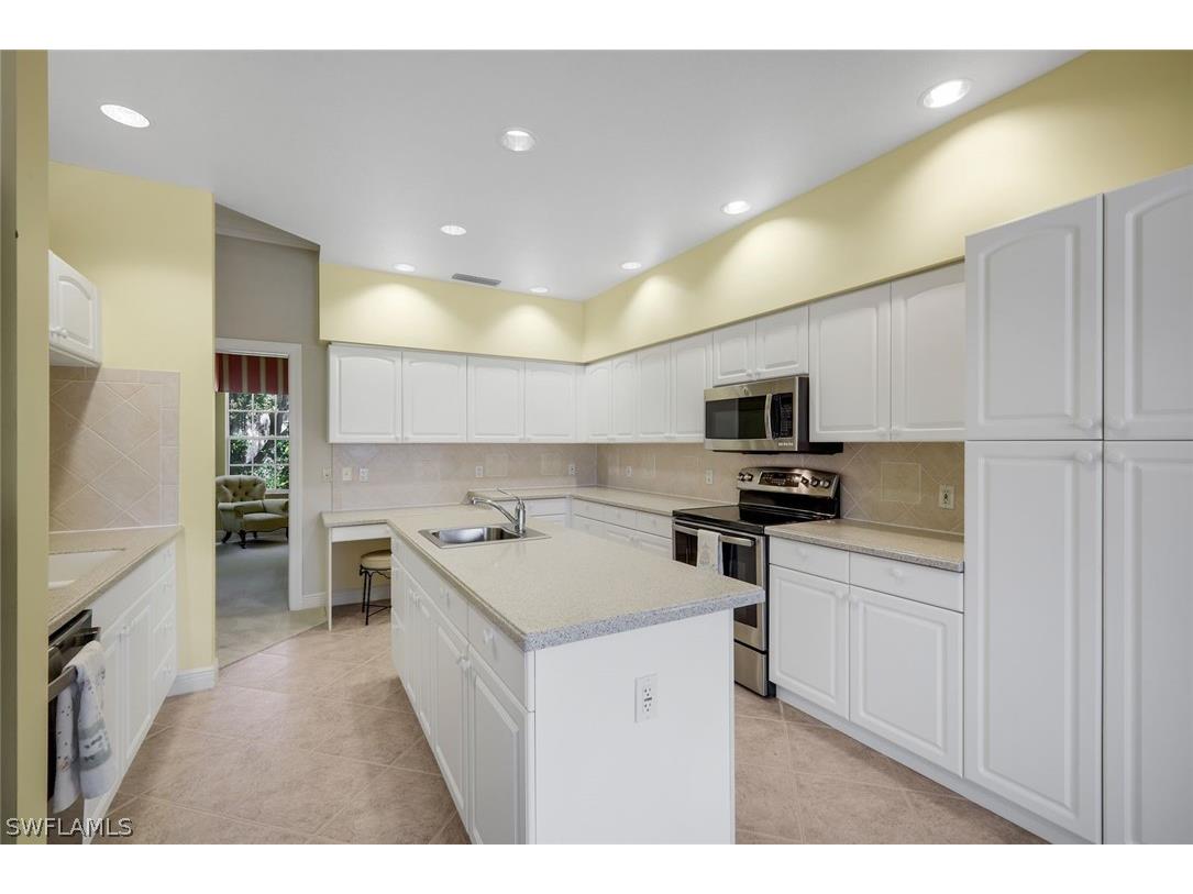 4815 Aston Gardens Way #B-202 Naples FL 34109 226010182 image12