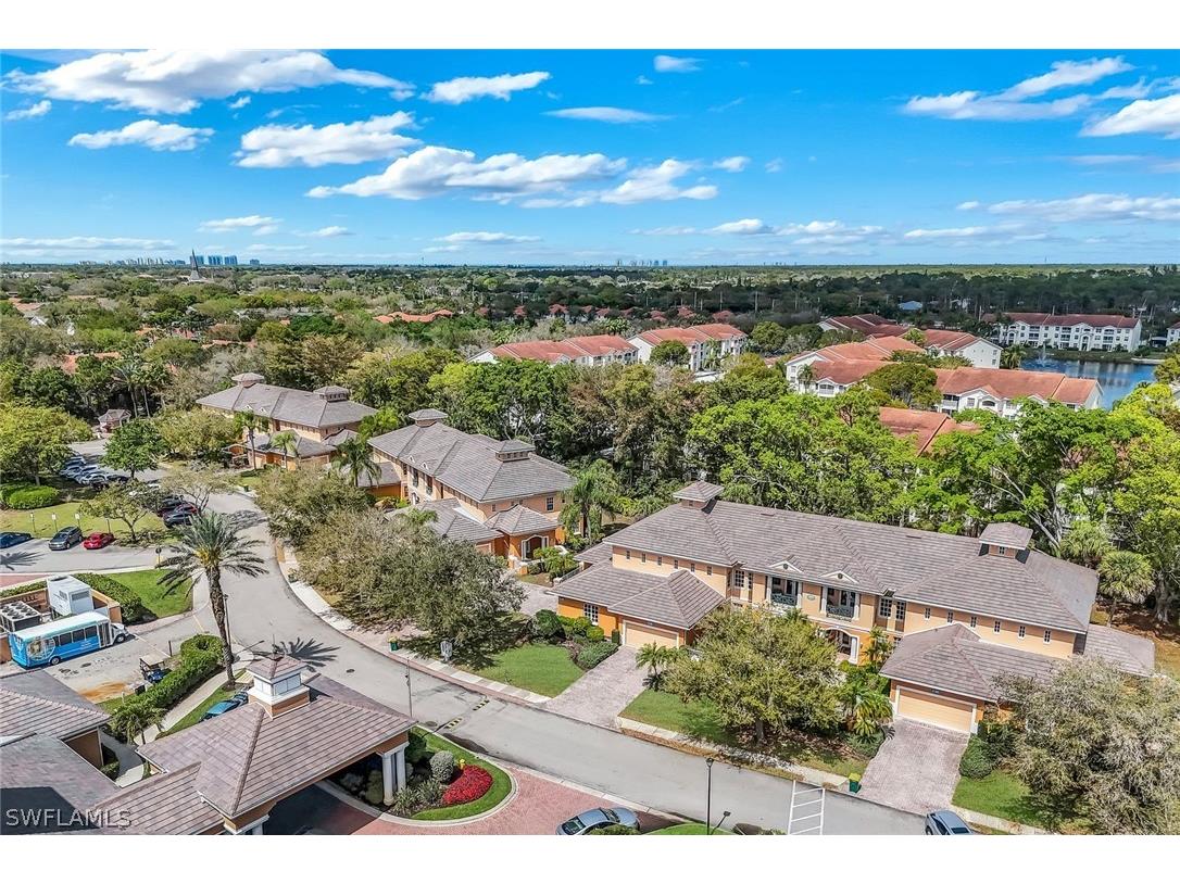 4815 Aston Gardens Way #B-202 Naples FL 34109 226010182 image2
