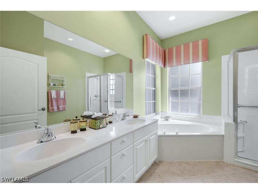  Naples FL 34109 226019567 image17
