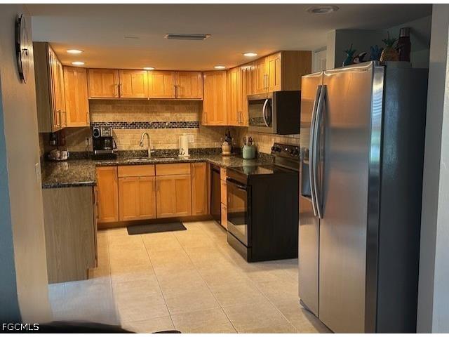 4815 Bluefish Court Fort Myers FL 33919 2026019216 image9