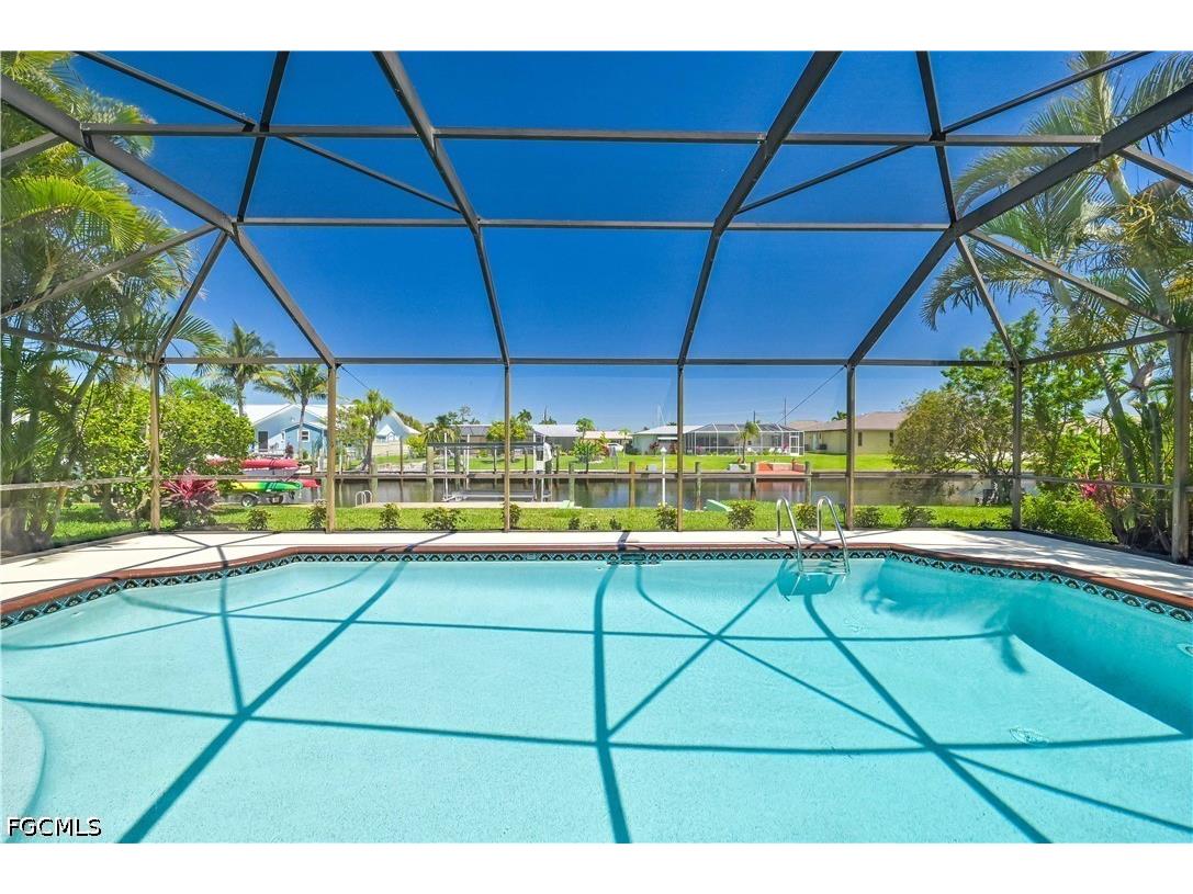 4815 Sorrento Court Cape Coral FL 33904 2026018969 image5