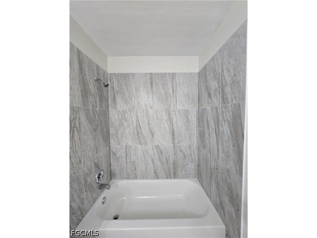 4815 Triton Court E #11 Cape Coral FL 33904 2026017853 image23