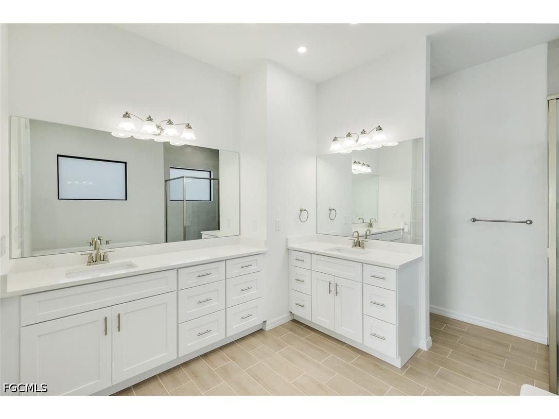 4817 Pelican Boulevard Cape Coral FL 33914 2026015382 image16