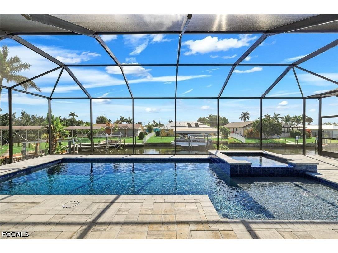 4817 Pelican Boulevard Cape Coral FL 33914 2026015382 image2