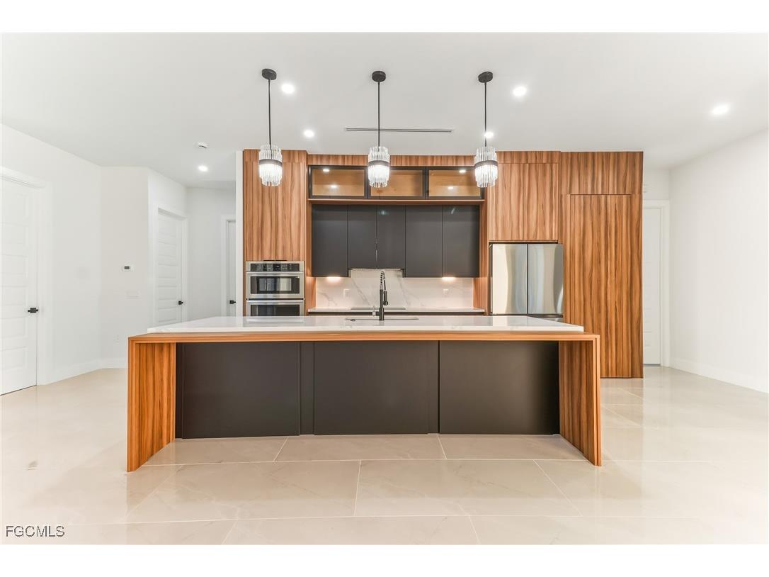 4817 SW 18th Avenue Cape Coral FL 33914 2026006328 image8