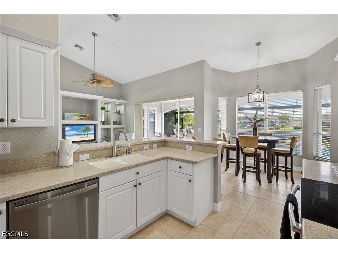 4817 SW 20th Place Cape Coral FL 33914 2026014770 image13