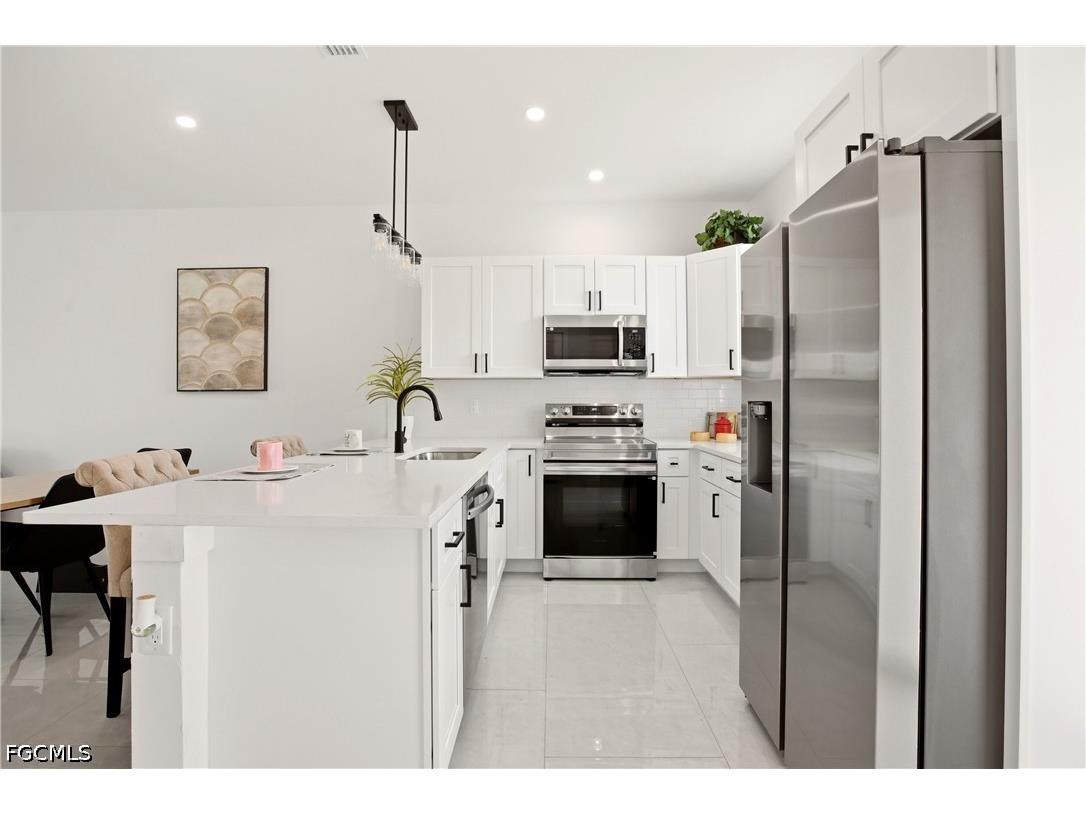 4818/4820 Golfview Boulevard Lehigh Acres FL 33973 2026031684 image9
