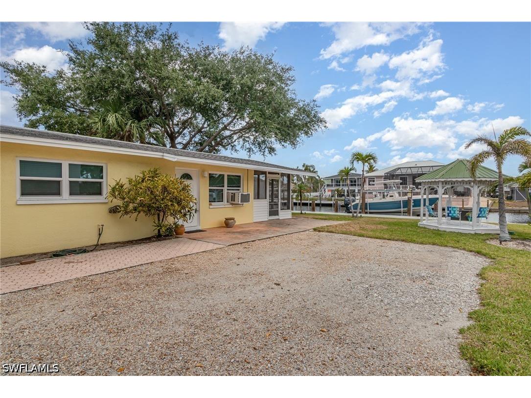 4818 Regal Drive Bonita Springs FL 34134 226018560 image16