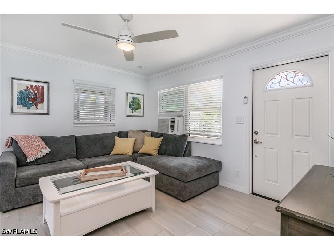 4818 Regal Drive Bonita Springs FL 34134 226018560 image2