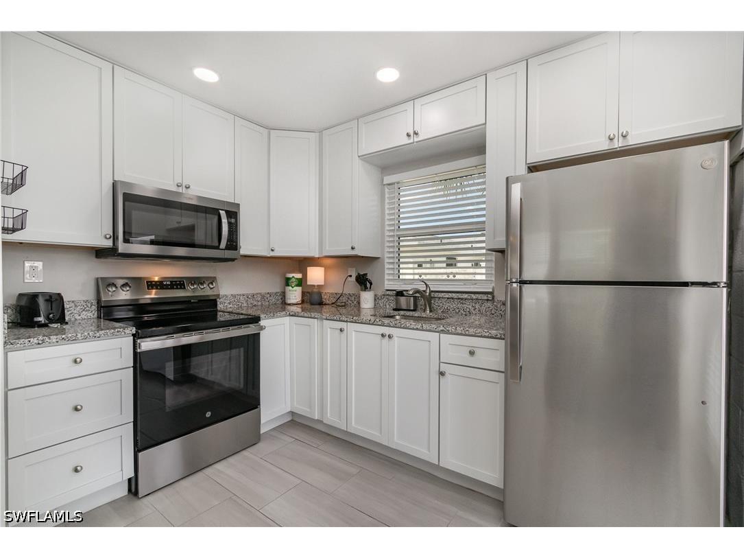 4818 Regal Drive Bonita Springs FL 34134 226018560 image8