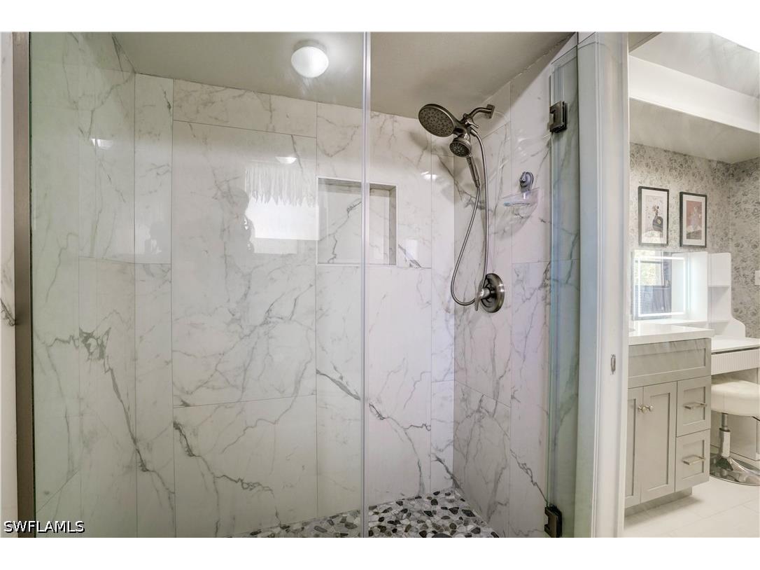4818 Tahiti Lane Naples FL 34112 226018532 image26