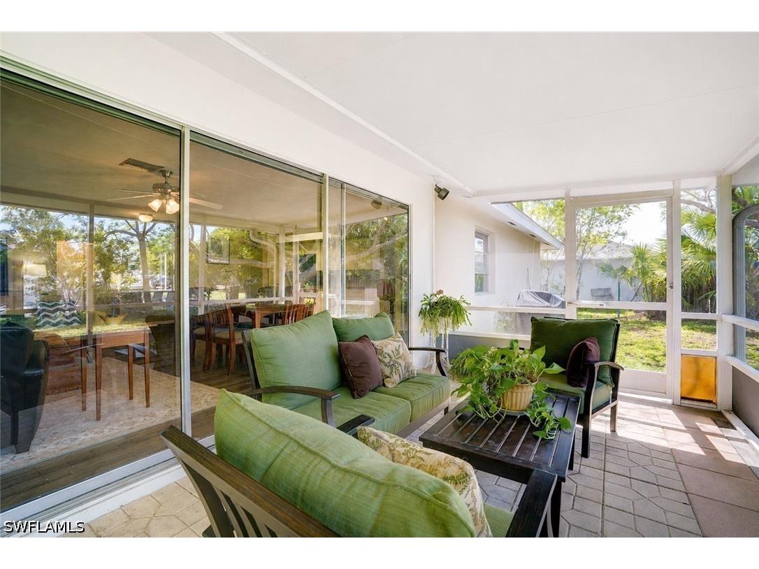 4818 Tahiti Lane Naples FL 34112 226018532 image28