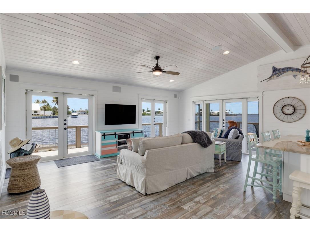 4819 Pine Island Road NW Matlacha FL 33993 2026006579 image13