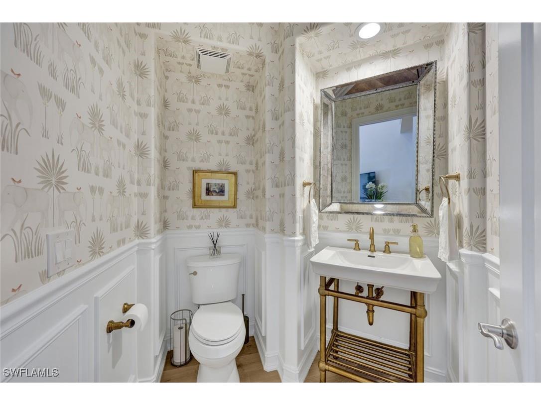 4819 W Boulevard Court #103 Naples FL 34103 225081711 image20