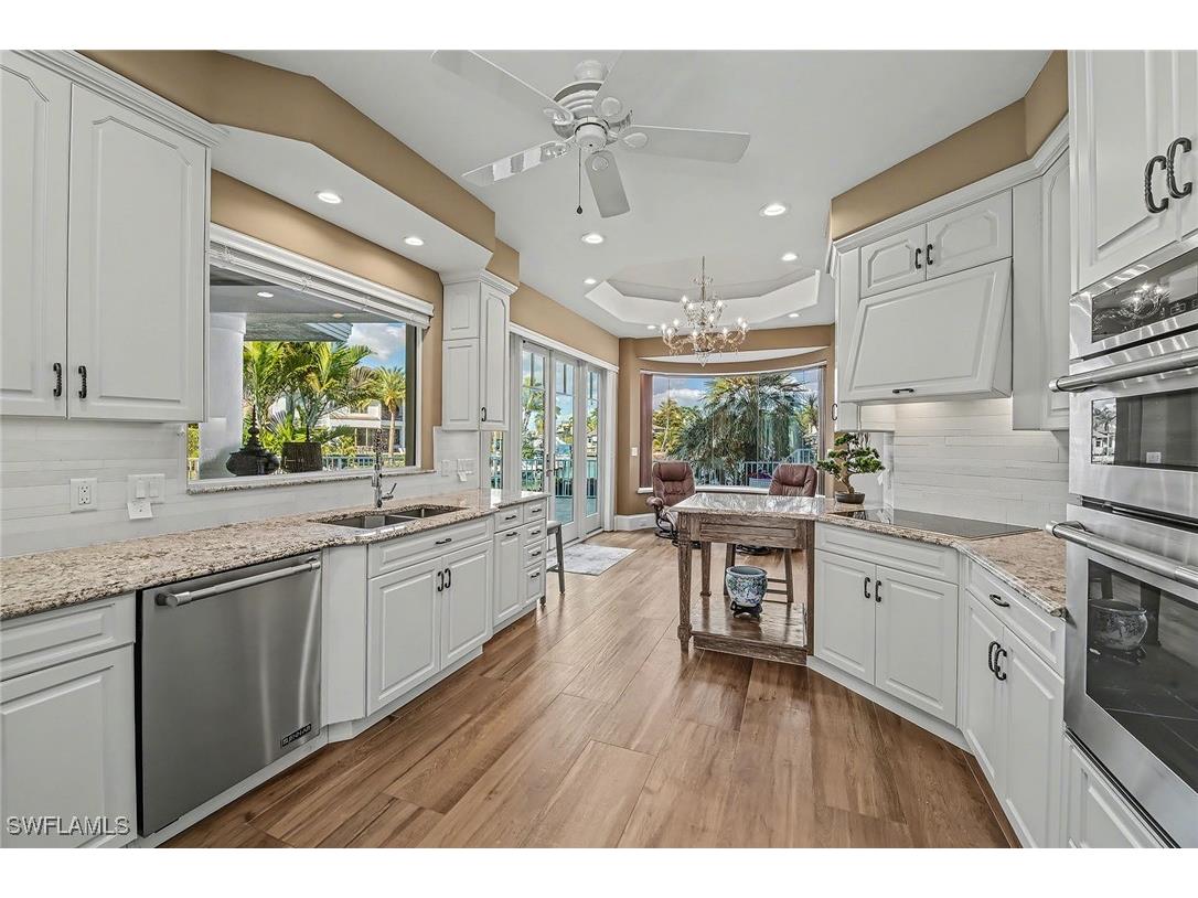 482 Clifton Court Marco Island FL 34145 225068348 image12