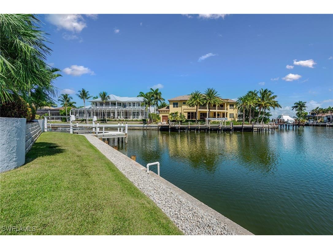 482 Clifton Court Marco Island FL 34145 225068348 image40