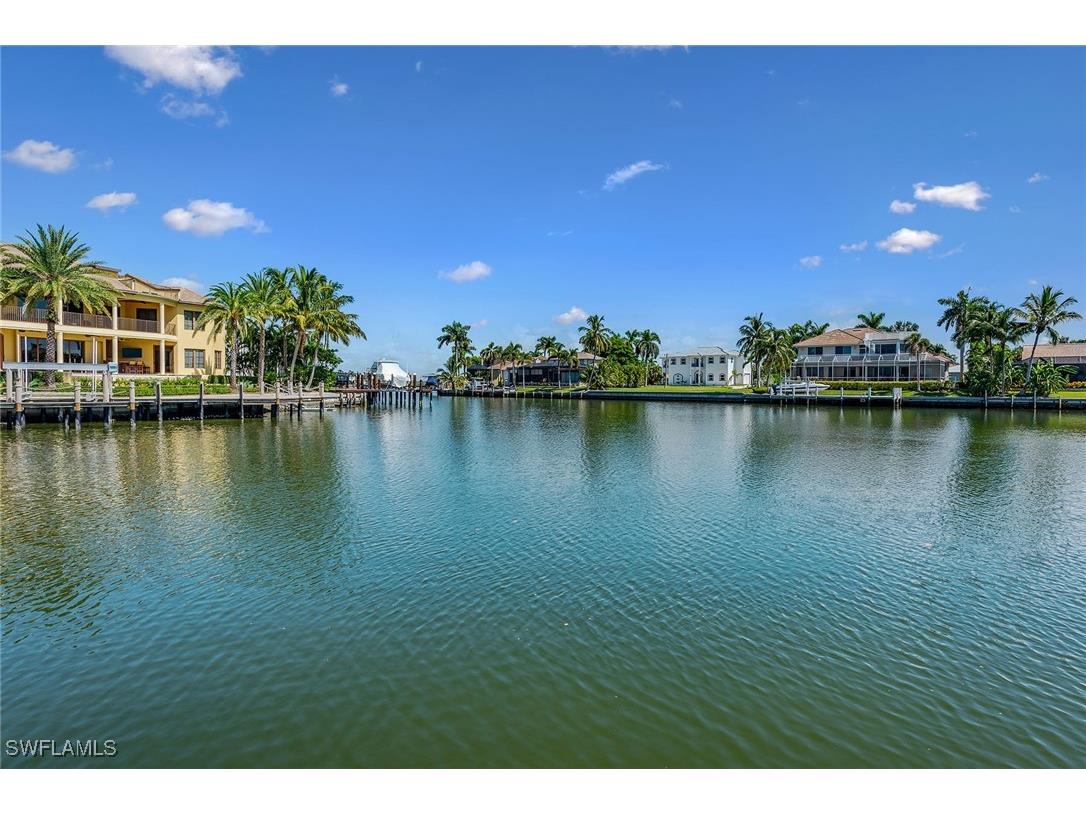 482 Clifton Court Marco Island FL 34145 225068348 image6