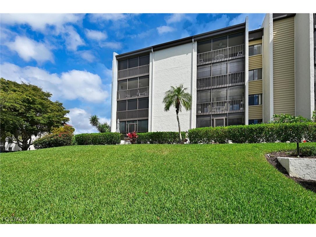 4821 S Landings Drive #106 Fort Myers FL 33919 2026010886 image36