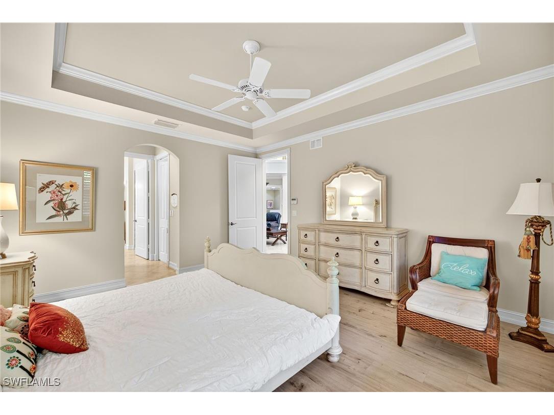 4822 Europa Drive Naples FL 34105 225078533 image19