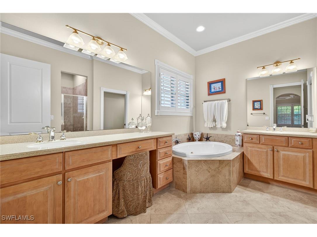 4822 Europa Drive Naples FL 34105 225078533 image21