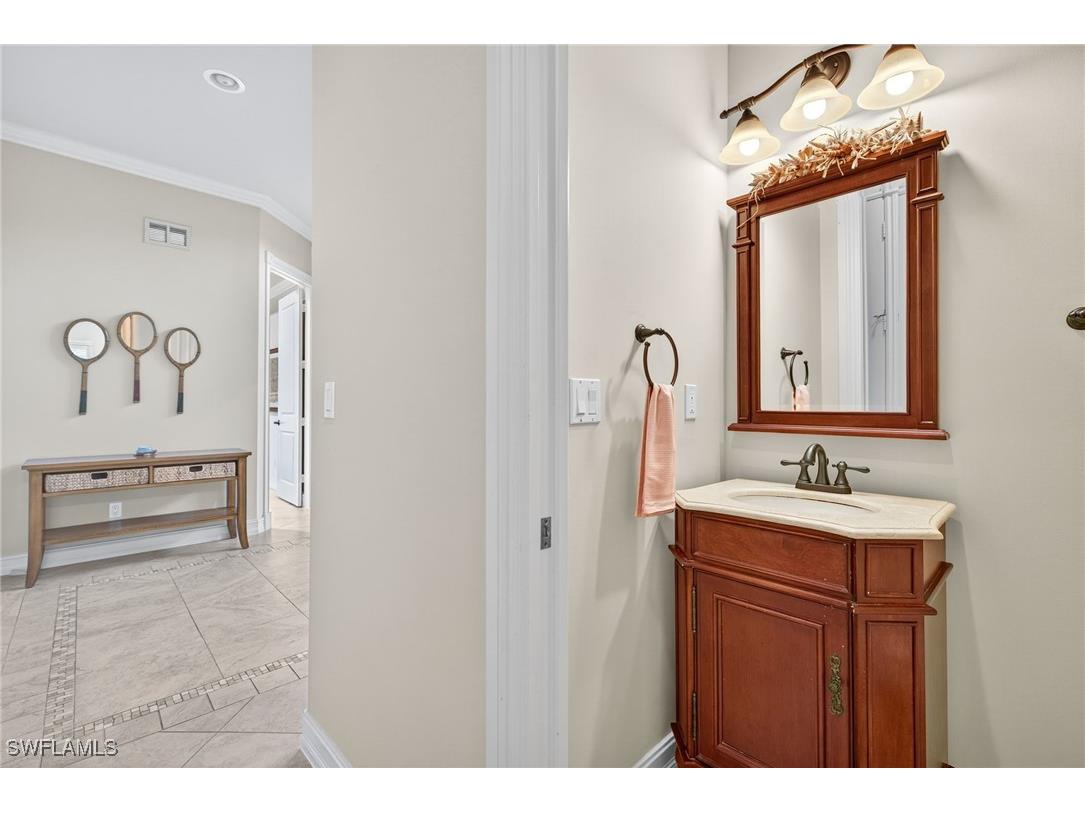 4822 Europa Drive Naples FL 34105 225078533 image27