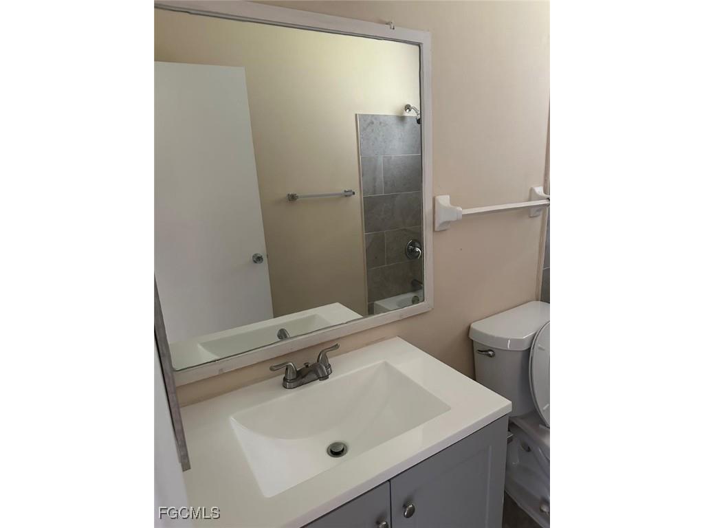 4824 Lucaya Drive #1 Cape Coral FL 33904 2025006670 image7