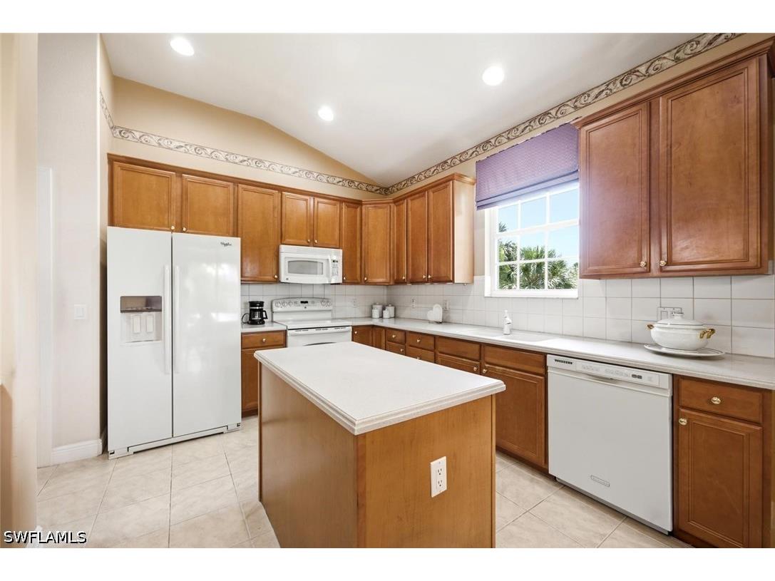 4825 Shinnecock Hills Court #201 Naples FL 34112 226024388 image12