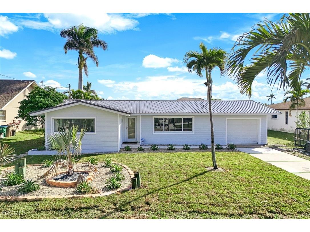4827 SW 3rd Avenue Cape Coral FL 33914 2025010589 image1