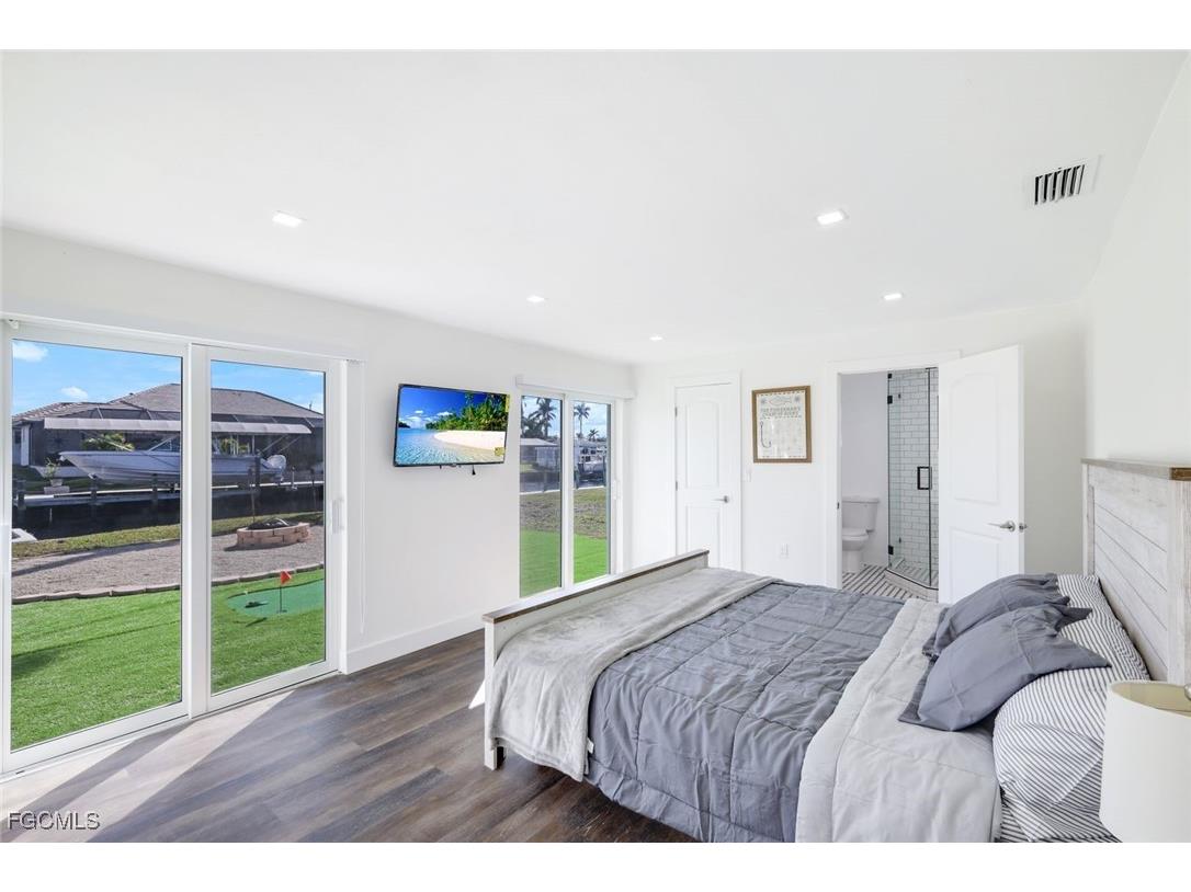 4827 SW 3rd Avenue Cape Coral FL 33914 2025010589 image15