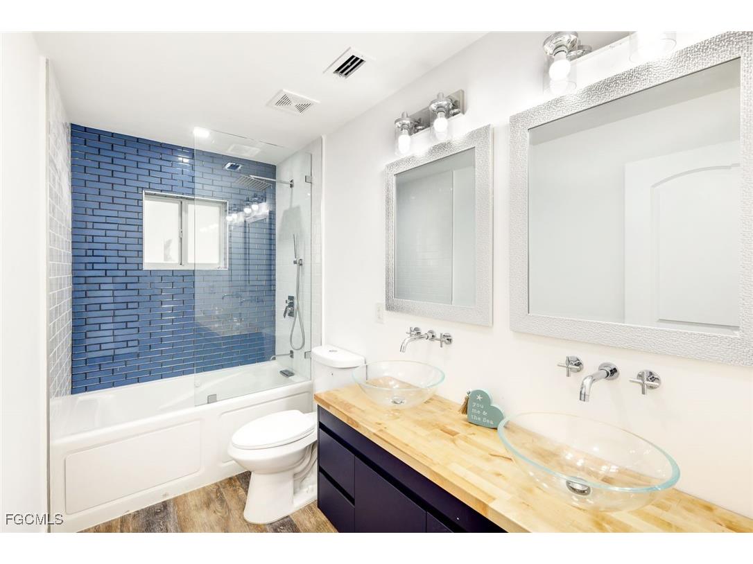 4827 SW 3rd Avenue Cape Coral FL 33914 2025010589 image20