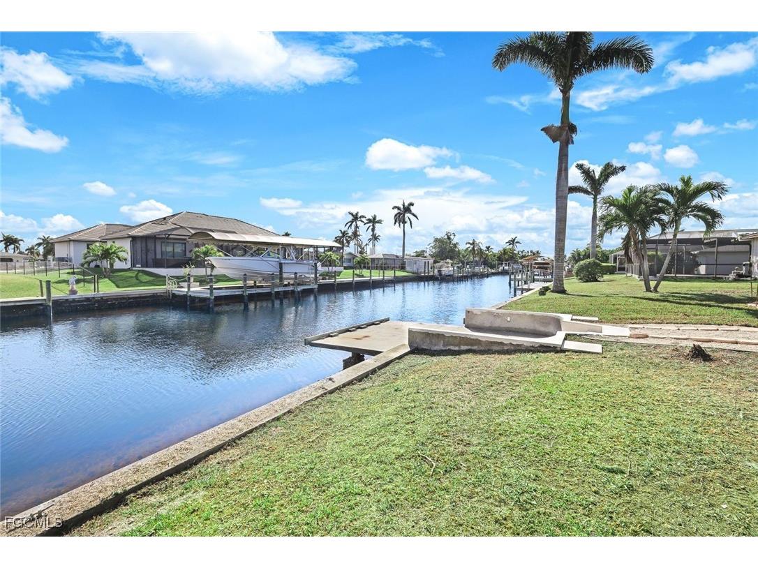 4827 SW 3rd Avenue Cape Coral FL 33914 2025010589 image26