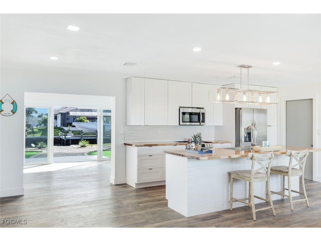 4827 SW 3rd Avenue Cape Coral FL 33914 2025010589 image9