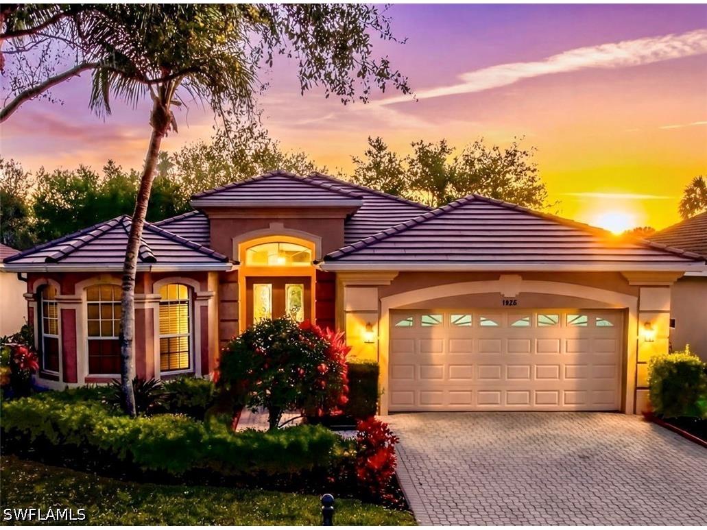 4828 Cerromar Drive Naples FL 34112 226013753 image1