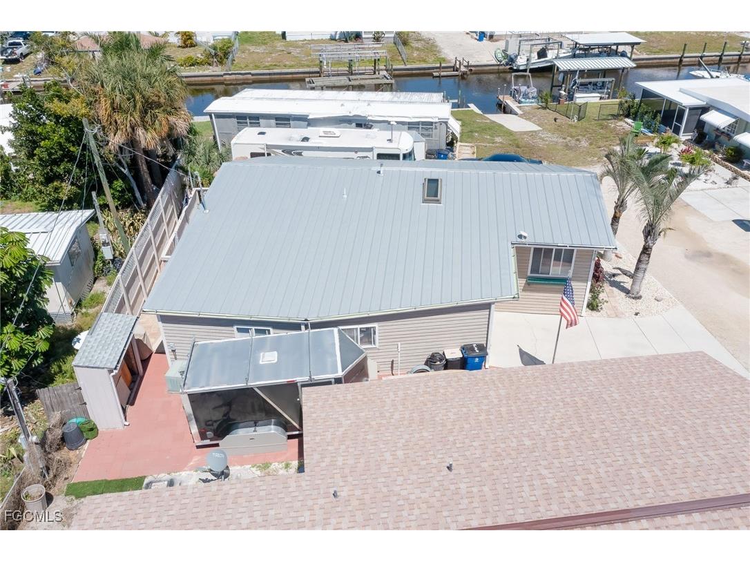 4828 Flamingo Drive Saint James City FL 33956 2025015896 image18