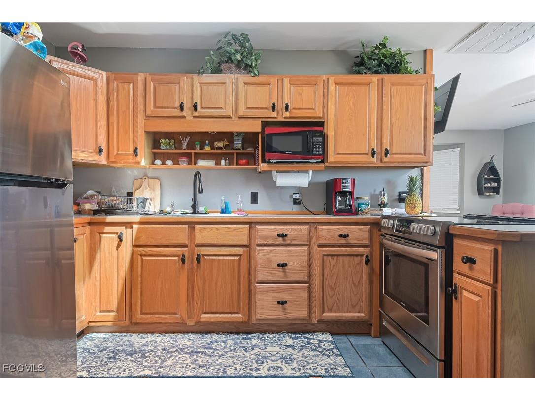 4828 Flamingo Drive Saint James City FL 33956 2025015896 image8