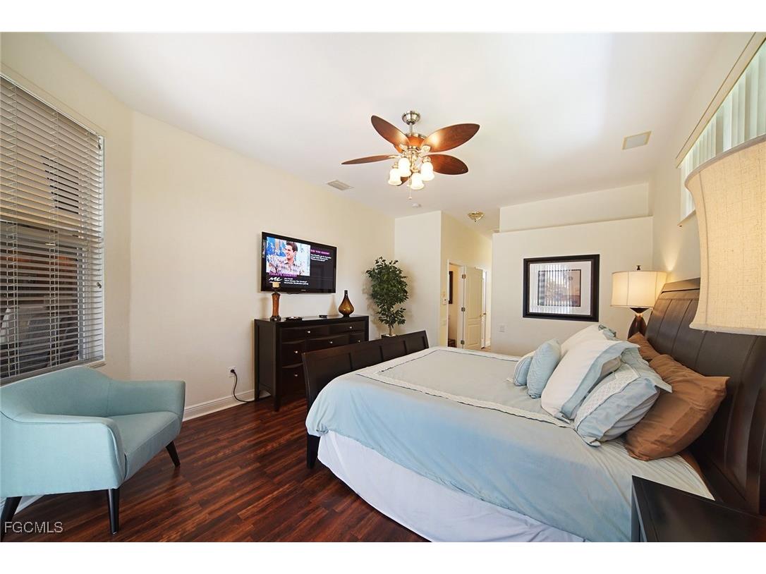 4829 SW 23rd Avenue Cape Coral FL 33914 2025026117 image25