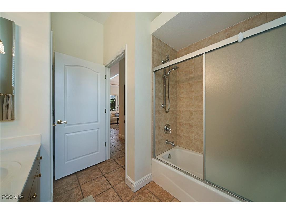 4829 SW 23rd Avenue Cape Coral FL 33914 2025026117 image29